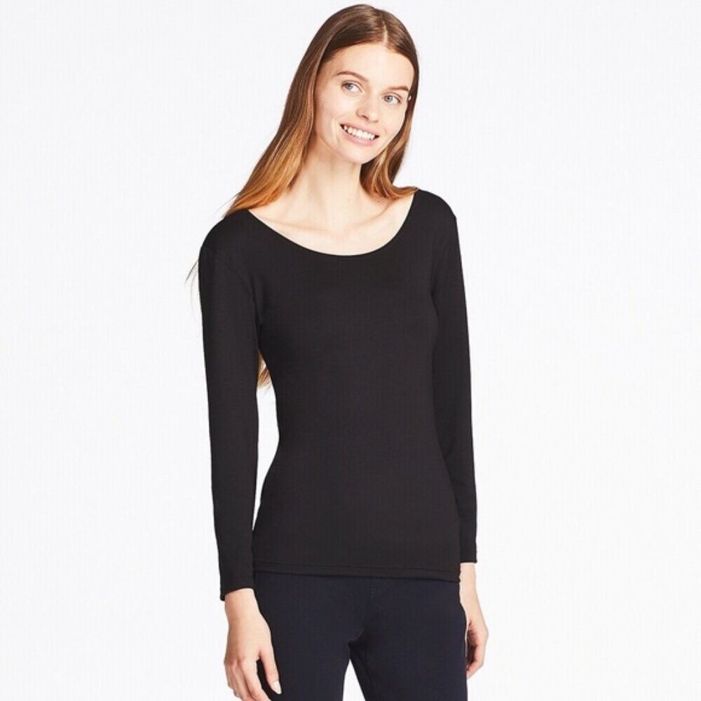 UNIQLO HEATTECH Scoop Neck Long Sleeve T-Shirt